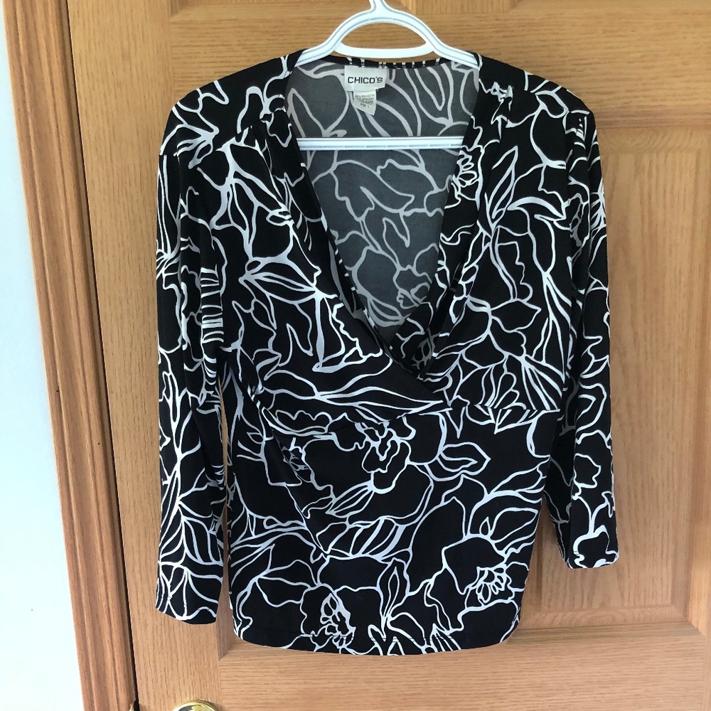 Chico's Black and White V-Neck Blouse